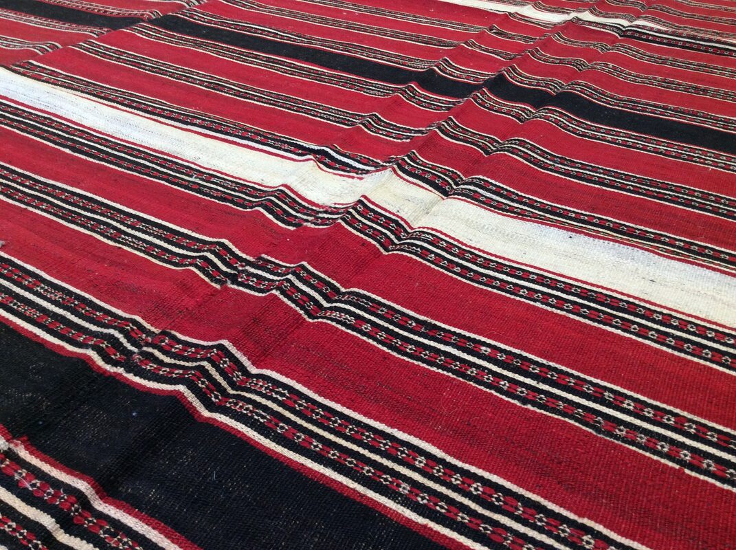 Kilim / 14850 | WOVEN